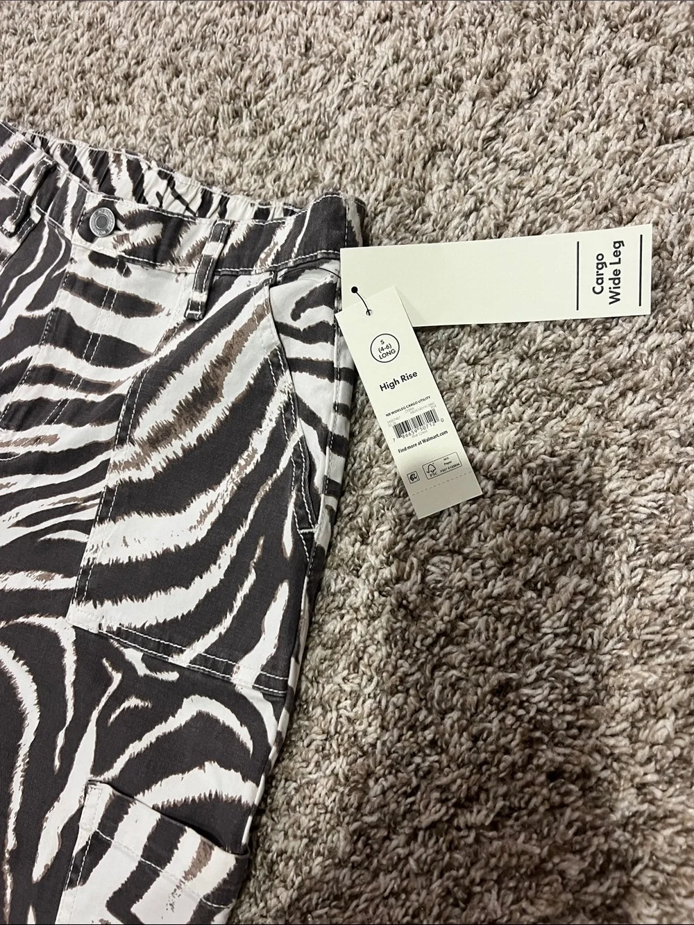 NWT! VIRAL Most Comfy EVER! No Boundaries Zebra Print Wide Leg Cargo Pants - Picture 6 of 15